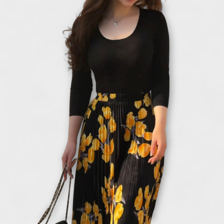 Violette - Skládaná Sukně a Top Ensemble